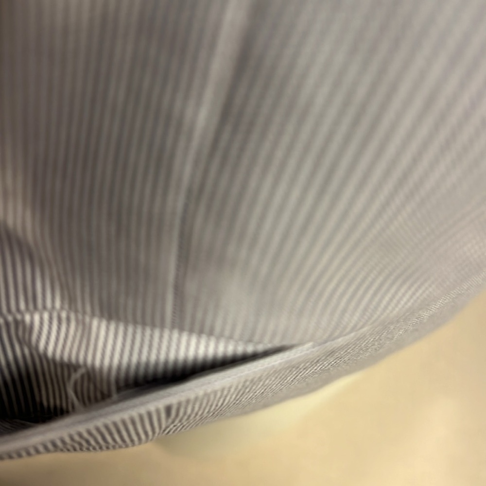 Express Men’s Gray Pinstripe 6-Button Vest – Size M - Picture 5 of 8